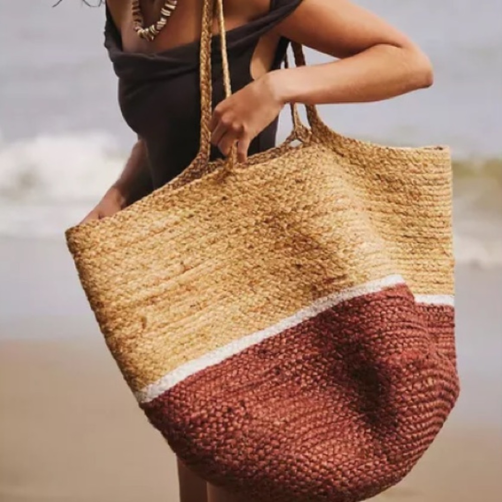 NWOT FP SOLD-OUT Mega tote Tote Bag - Picture 2 of 6